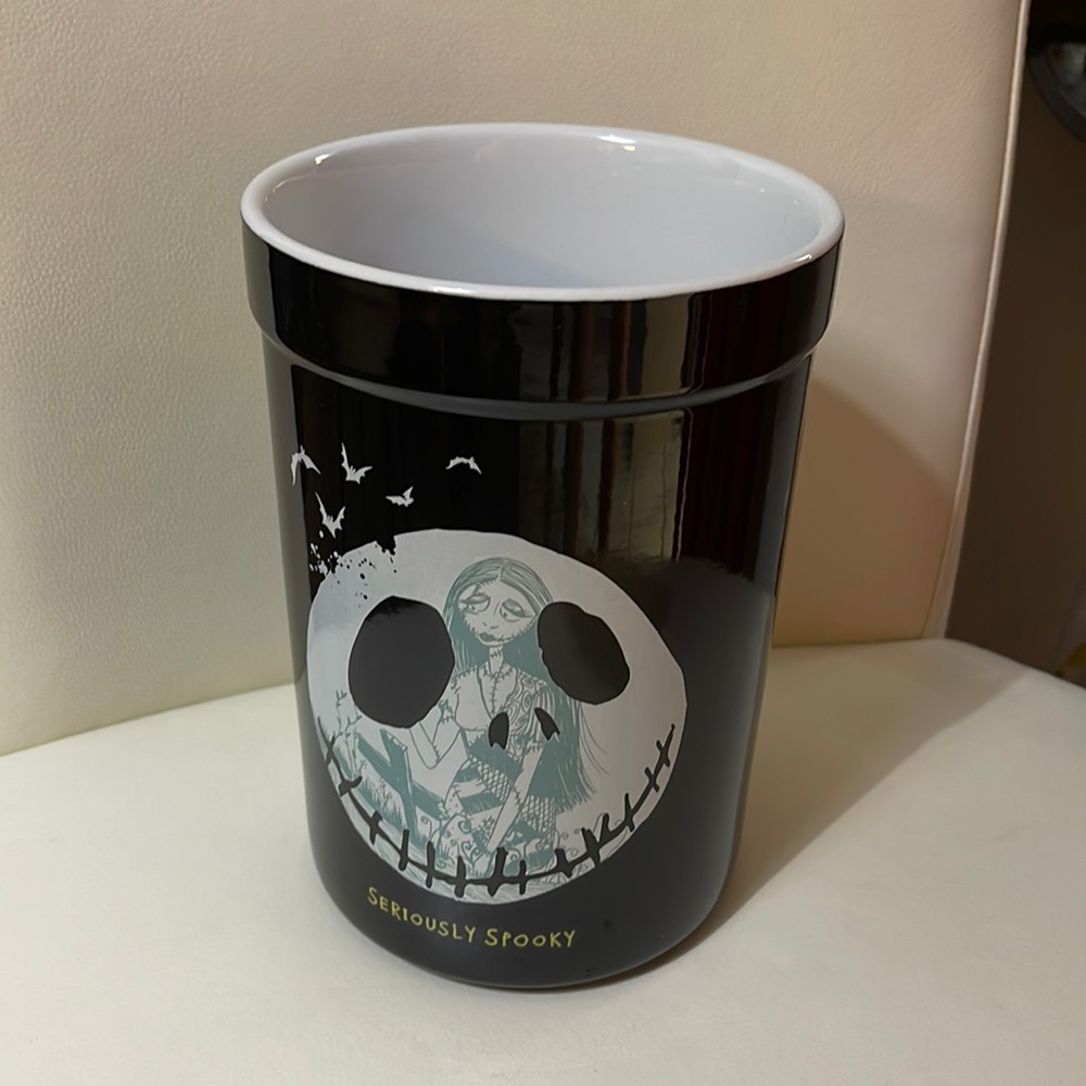 Disney  The Nightmare Before Christmas Black/White "Spooky" Ceramic Jar/Canister